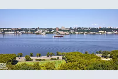 315 Riverside Drive #14C, New York City, NY 10025 - Photo 10