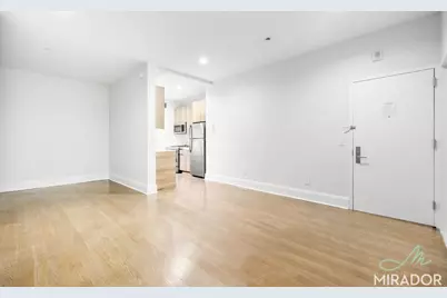 15 Park Row #9K, New York, NY 10038 - Photo 2