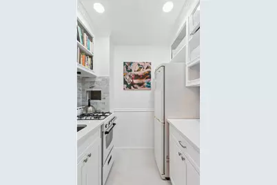 100 Bank Street #1F, New York City, NY 10014 - Photo 4