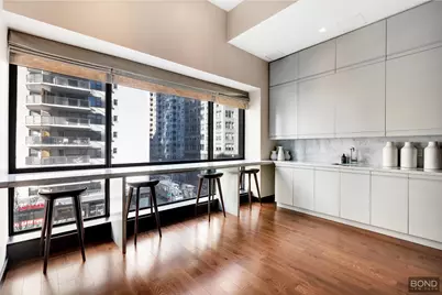 300 E 64th Street #14B, New York City, NY 10065 - Photo 10