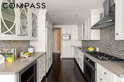 90 E End Avenue #4B, New York, NY 10028 - Photo 4