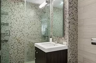 432 W 52nd St, New York City, NY 10019 - Photo 6