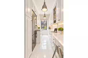 308 E 79th St, New York City, NY 10075 - Photo 4