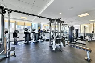 220 E 65th St, New York, NY 10065 - Photo 10