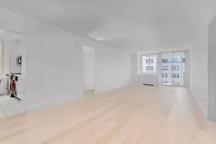 220 E 65th St, New York, NY 10065 - Photo 2
