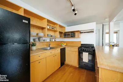 366 W 11th Street #10EF, New York City, NY 10014 - Photo 16