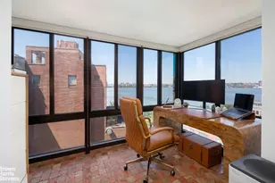366 W 11th St, New York City, NY 10014 - Photo 12