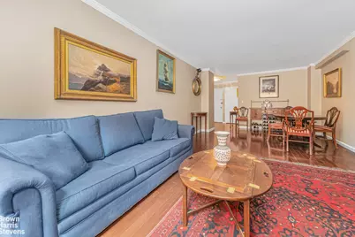 123 E 75th Street #4H, New York, NY 10021 - Photo 2