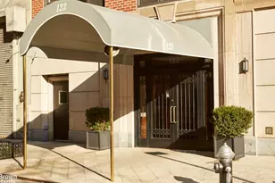 123 E 75th St, New York, NY 10021 - Photo 8
