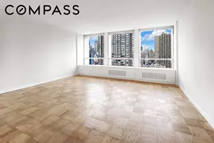 300 E 33rd St, New York City, NY 10016 - Photo 2