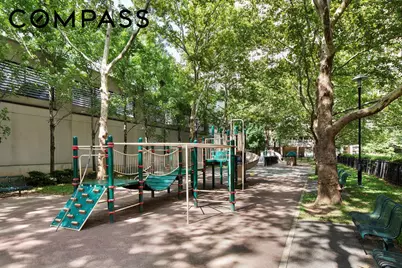 300 E 33rd Street #21F, New York City, NY 10016 - Photo 14