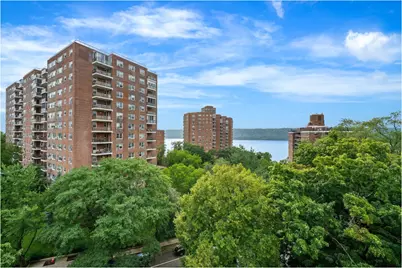 735 Kappock Street #7B, New York City, NY 10463 - Photo 8