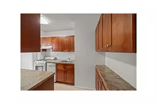 735 Kappock St, New York City, NY 10463 - Photo 4