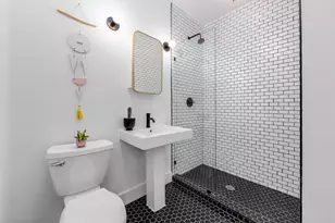 42 Main St, New York City, NY 11201 - Photo 6