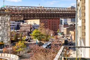 42 Main St, New York City, NY 11201 - Photo 8