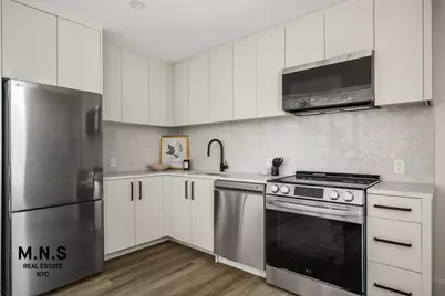 65 Dupont Street #714, Brooklyn, NY 11222 - Photo 2