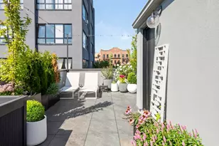 101 S 4th St, New York City, NY 11249 - Photo 20