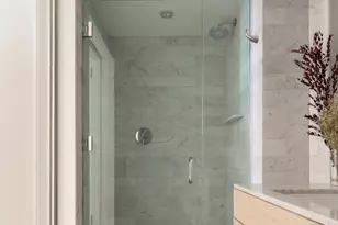 234 E 46th St, New York, NY 10017 - Photo 6