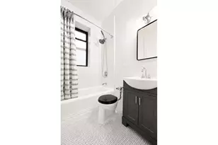 96 Perry St, New York, NY 10014 - Photo 6