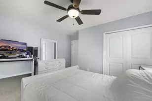 249-33 64th Ave, New York City, NY 11362 - Photo 16