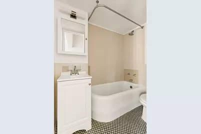 45 Tudor City Place #1809, New York, NY 10017 - Photo 4