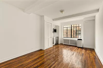 45 Tudor City Place #1809, New York, NY 10017 - Photo 2