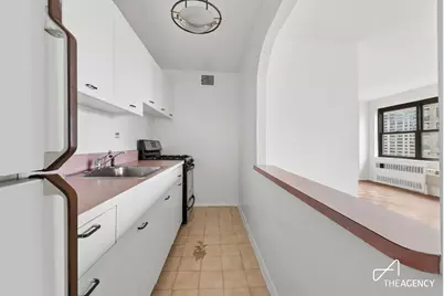 205 W End Avenue #21W, New York, NY 10023 - Photo 10