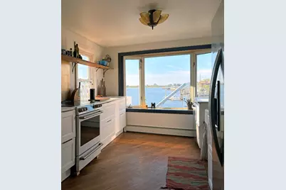 61 W 16th Road, New York City, NY 11693 - Photo 4
