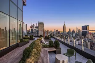 550 10th Ave, New York City, NY 10018 - Photo 6