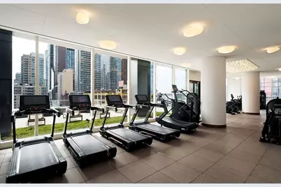550 10th Avenue #2006, New York City, NY 10018 - Photo 4