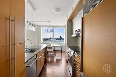 30 West Street #21F, New York City, NY 10004 - Photo 8