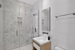 305 E 61st St, New York City, NY 10065 - Photo 12