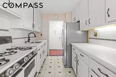 303 W 66th Street #13CE, New York City, NY 10023 - Photo 10