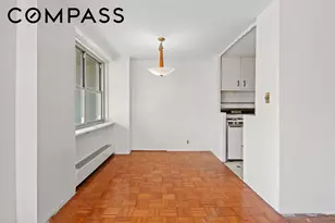 303 W 66th St, New York City, NY 10023 - Photo 8