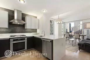 247 W 46th St, New York, NY 10036 - Photo 14