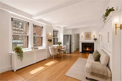 10 Mitchell Place #9E, New York City, NY 10017 - Photo 1
