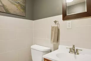 10 Roosevelt Pl, New York City, NY 11233 - Photo 6