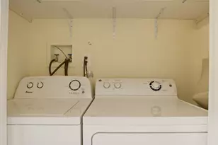 10 Roosevelt Pl, New York City, NY 11233 - Photo 16