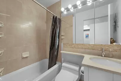 250 E 40th Street #5CD, New York, NY 10016 - Photo 10