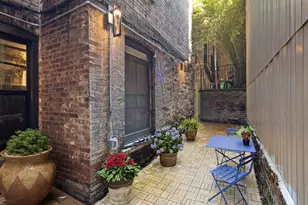 40 Stuyvesant St, New York, NY 10003 - Photo 26