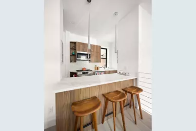 40 Stuyvesant Street #2, New York, NY 10003 - Photo 4