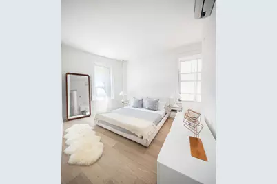 40 Stuyvesant Street #2, New York, NY 10003 - Photo 8