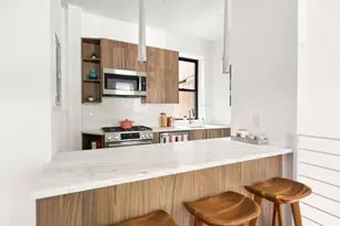 40 Stuyvesant St, New York, NY 10003 - Photo 4