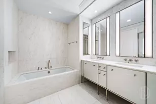 109 E 79th St, New York City, NY 10075 - Photo 20