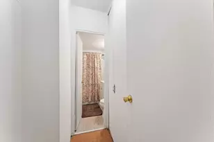 4901 Henry Hudson Pkwy W, Bronx, NY 10471 - Photo 10