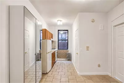 2146 Cortelyou Road #1R, New York City, NY 11226 - Photo 4