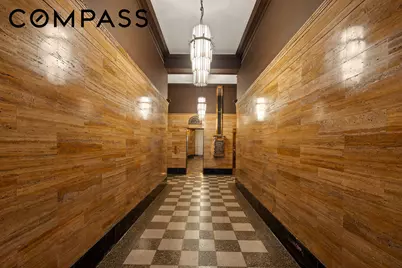 347 W 39th Street #PHNE, New York, NY 10018 - Photo 16