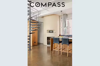347 W 39th Street #PHNE, New York, NY 10018 - Photo 2