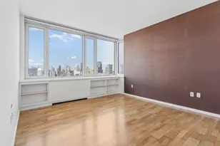 635 W 42nd St, New York City, NY 10036 - Photo 6