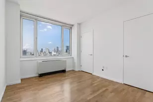 635 W 42nd St, New York City, NY 10036 - Photo 8